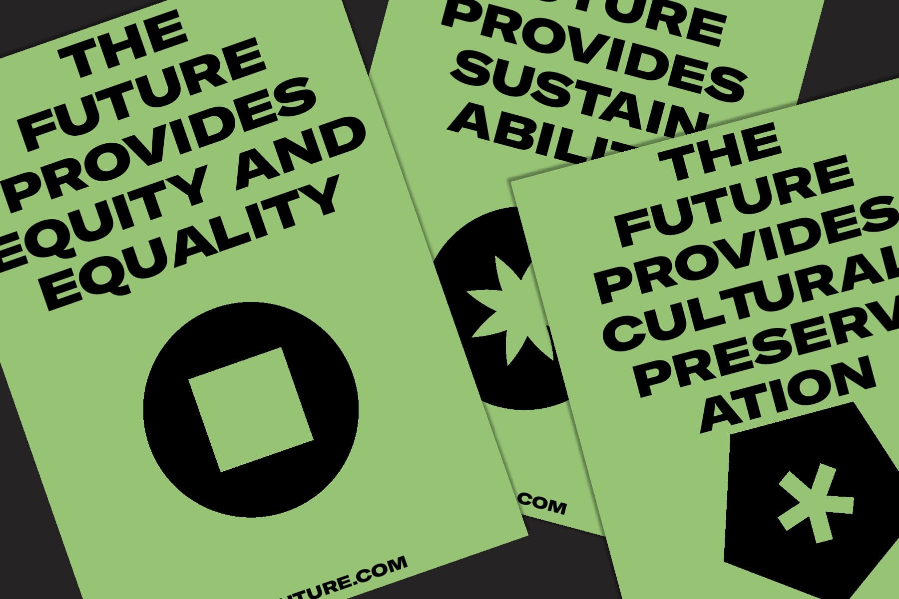 mockup de 4 cartazes, 2 vermelhos 2 azuis. 
                                Apresenta um texto -Pechakucha- que ocupa grande 
                                parte do cartaz e também apresenta uns símbolos representativos
                                deste mesmo projeto.